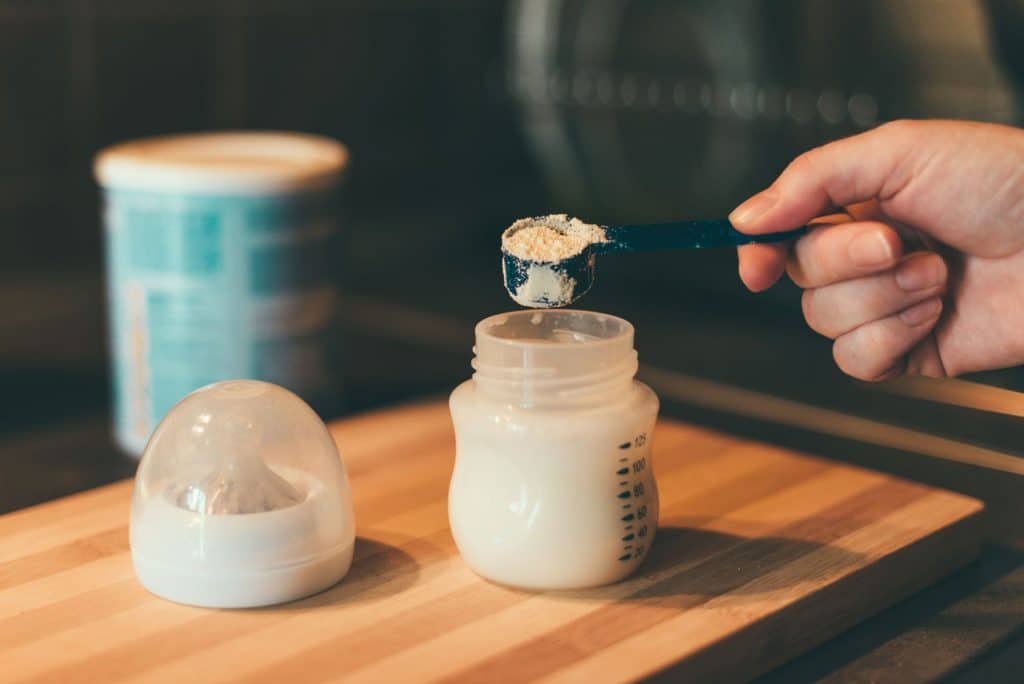 Enfamil and Similac formulas linked to babies dying 1 baby formula